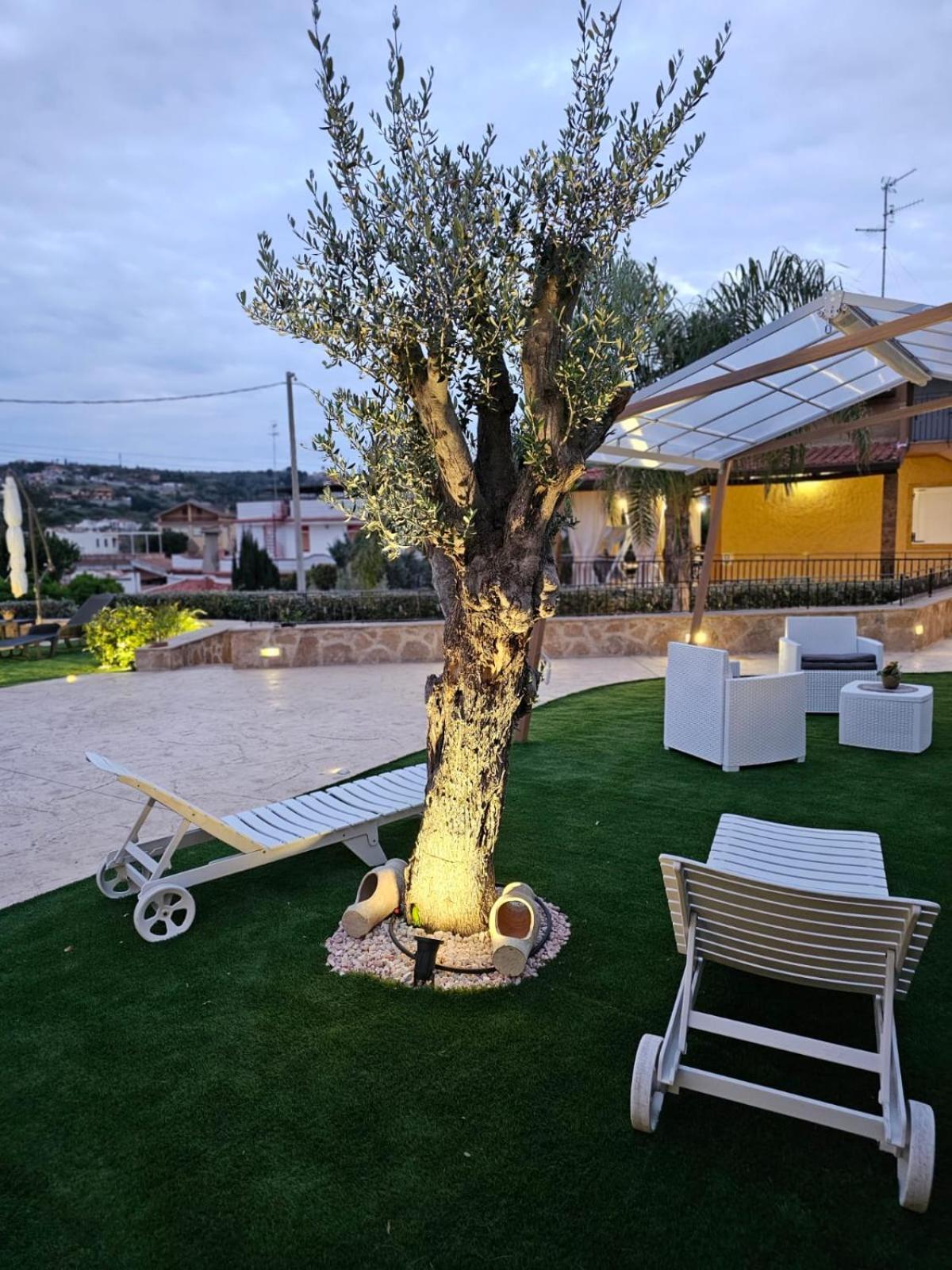 Casa Maya *