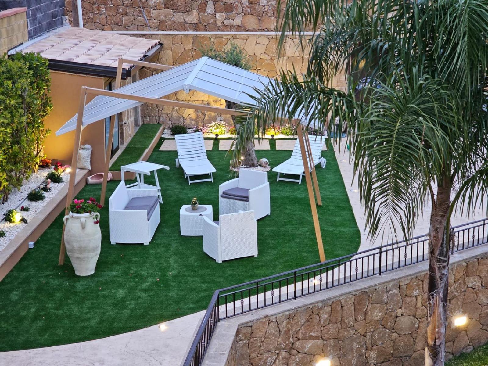 Casa Maya